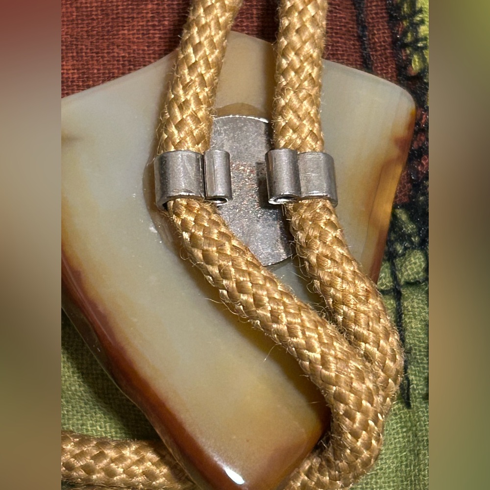 Men’s Bolo Tie with Rare Stone - Picture 4 of 6